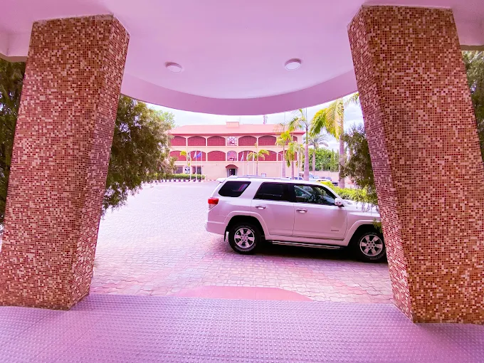 TOP VIEW HOTEL