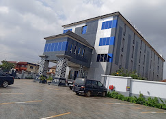 WIZY HYATT HOTEL