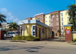 DE EDGE HOTEL