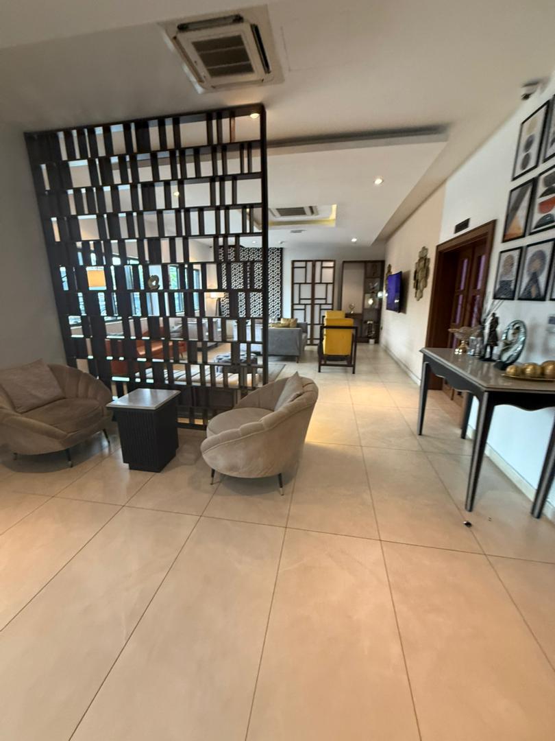 DE PALMS HOTEL