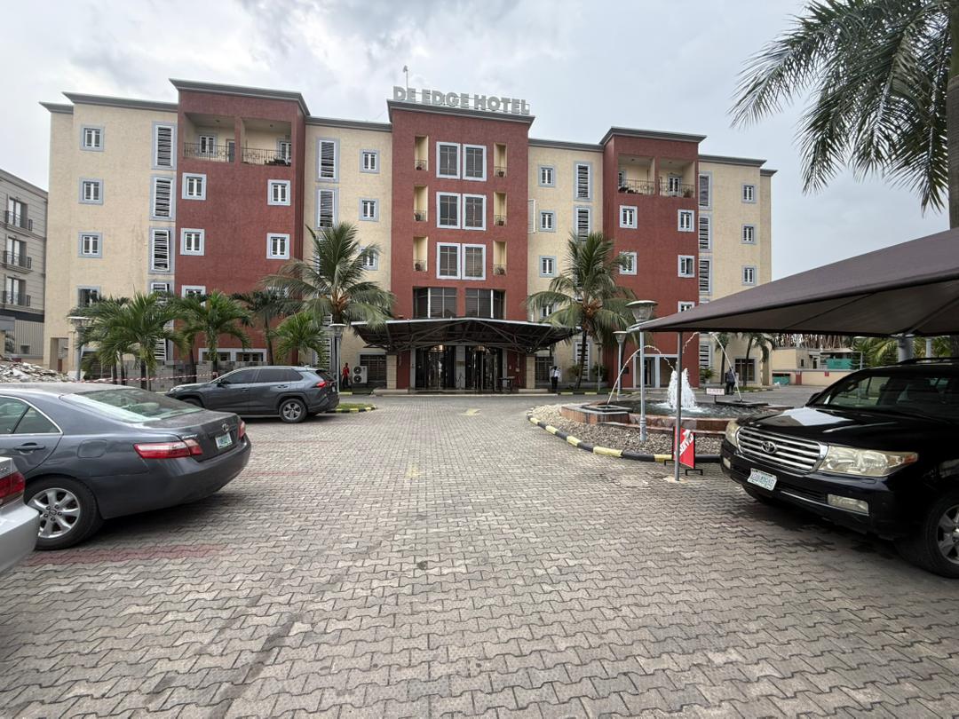DE EDGE HOTEL