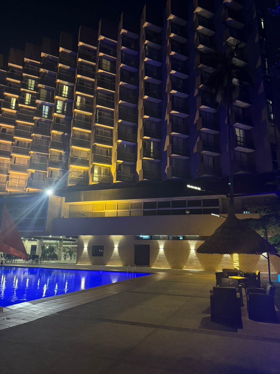 HOTEL PRESIDENTIAL