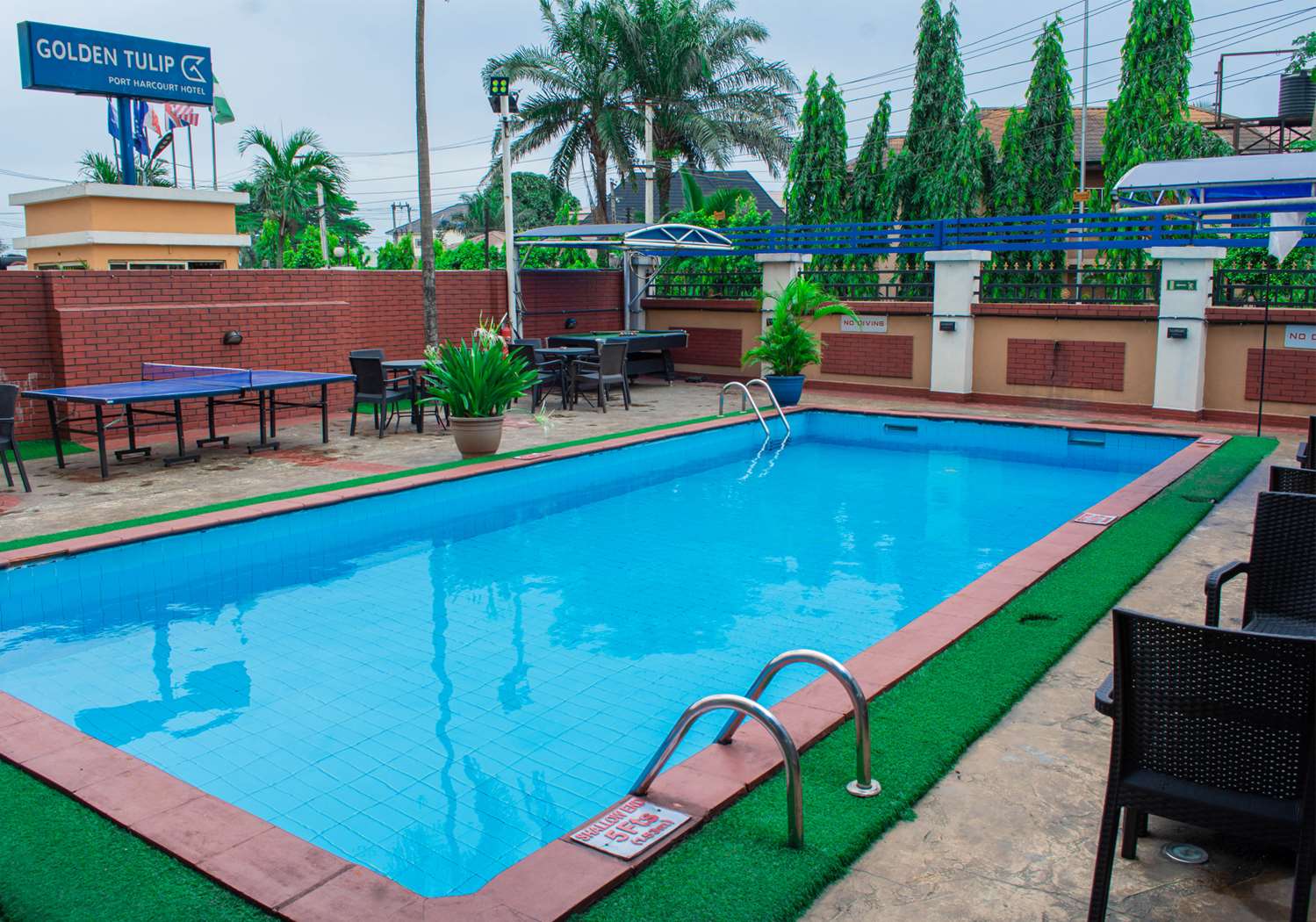 GOLDEN TULIP HOTEL