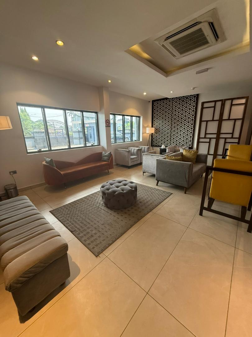 DE PALMS HOTEL