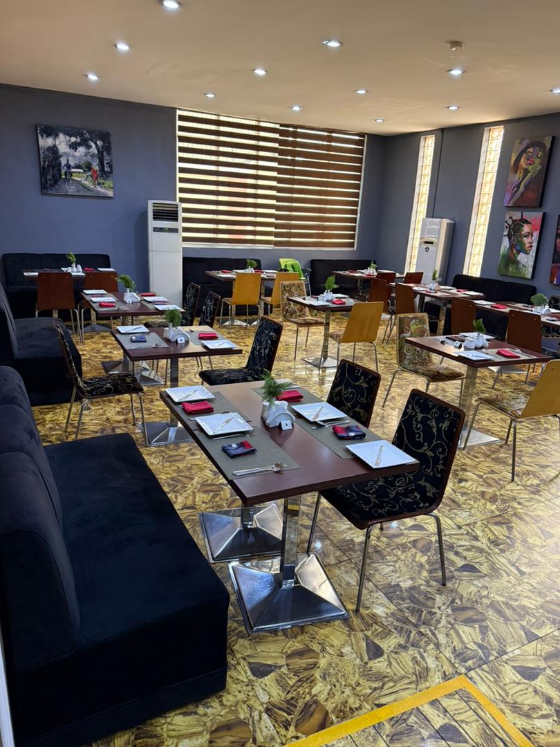 DE EDGE HOTEL