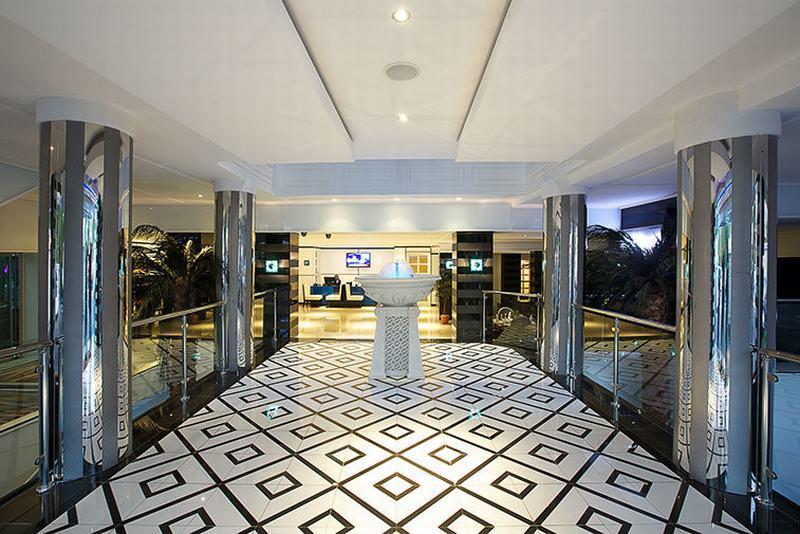 SUMMERSET CONTINENTAL HOTEL