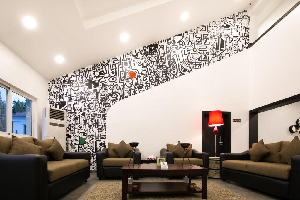 SINCLAIR GUEST HOUSE
