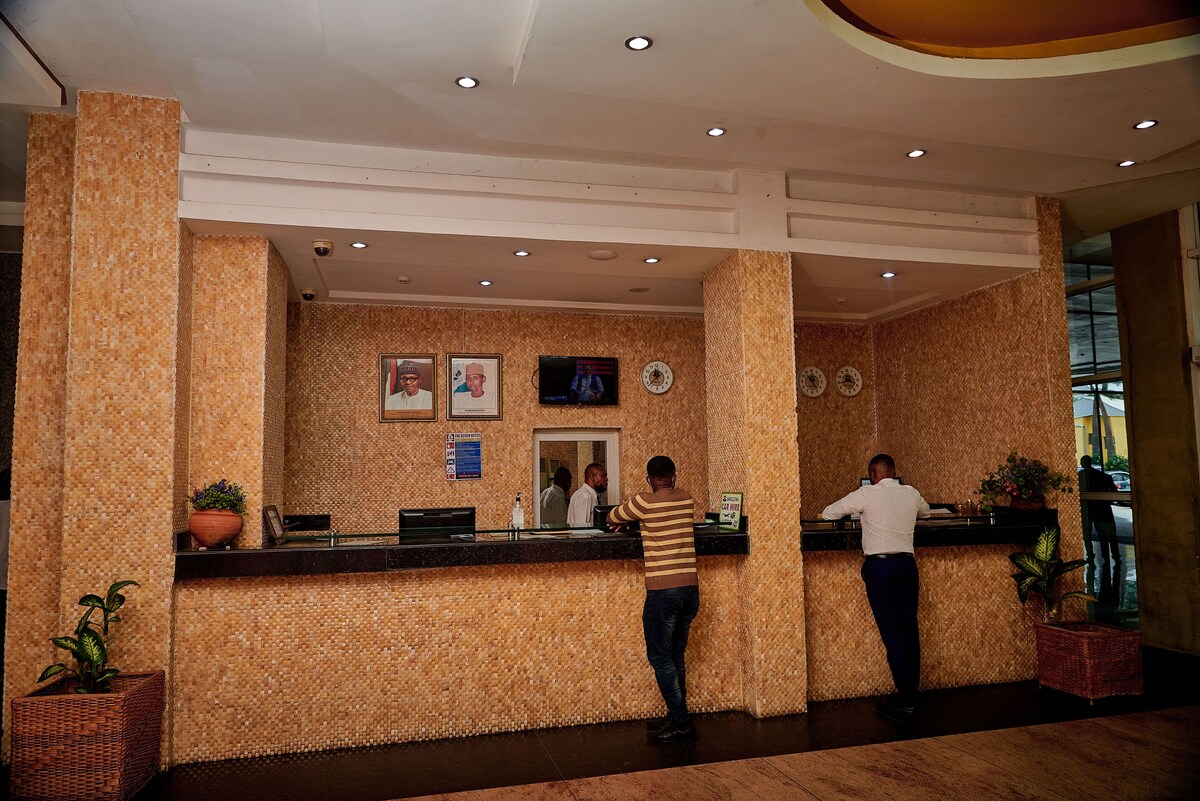 BARCELONA HOTEL