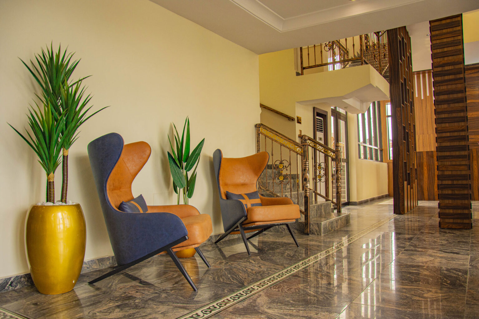 SPARKLYN HOTEL
