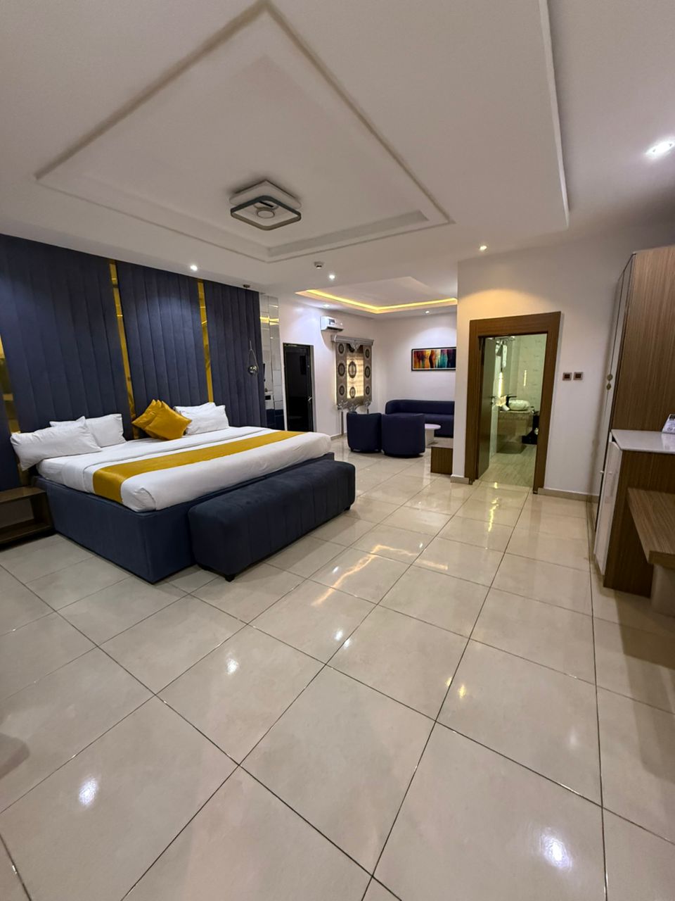 MORATEL HOTEL