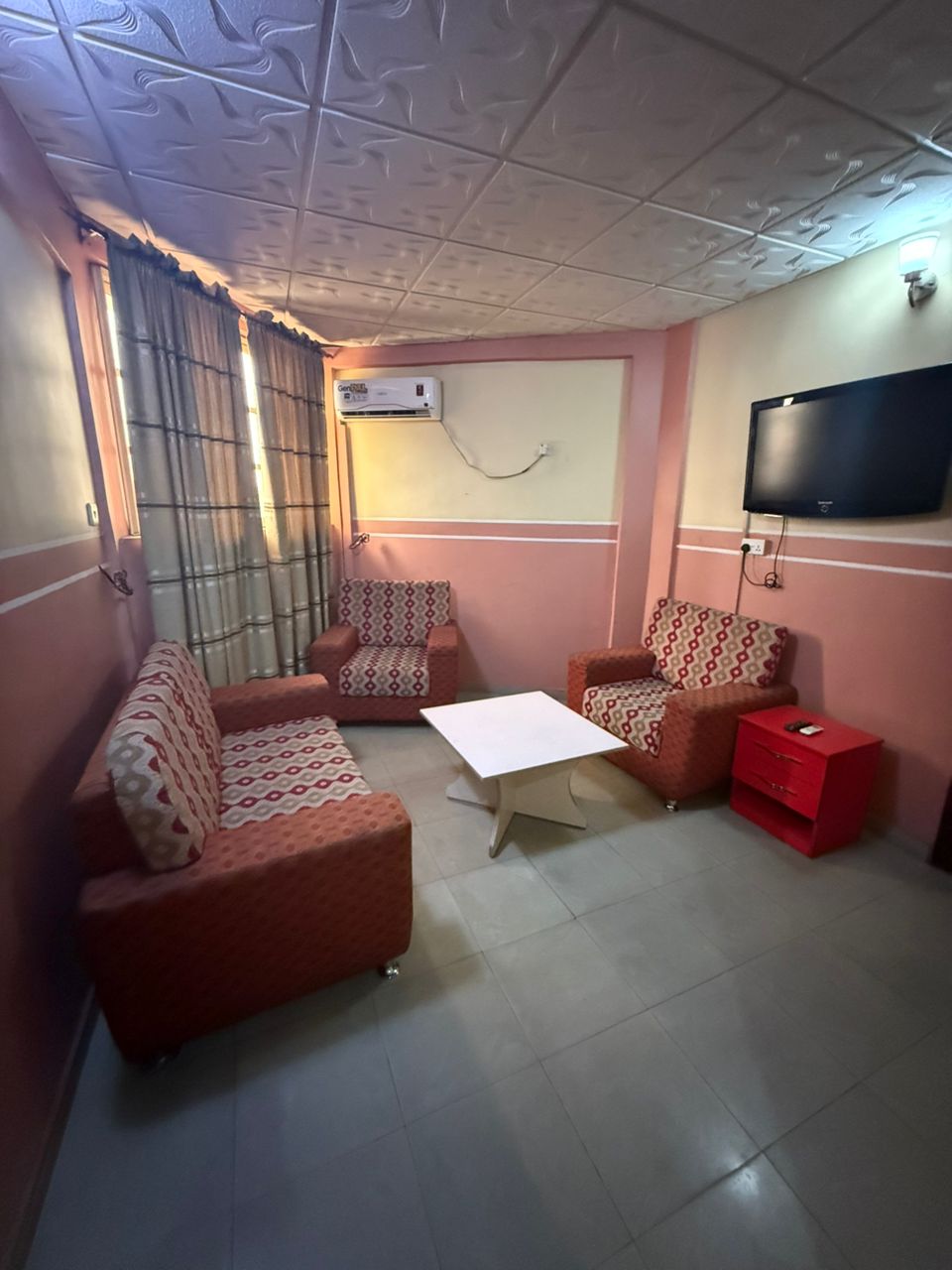 EMERALD HOTEL