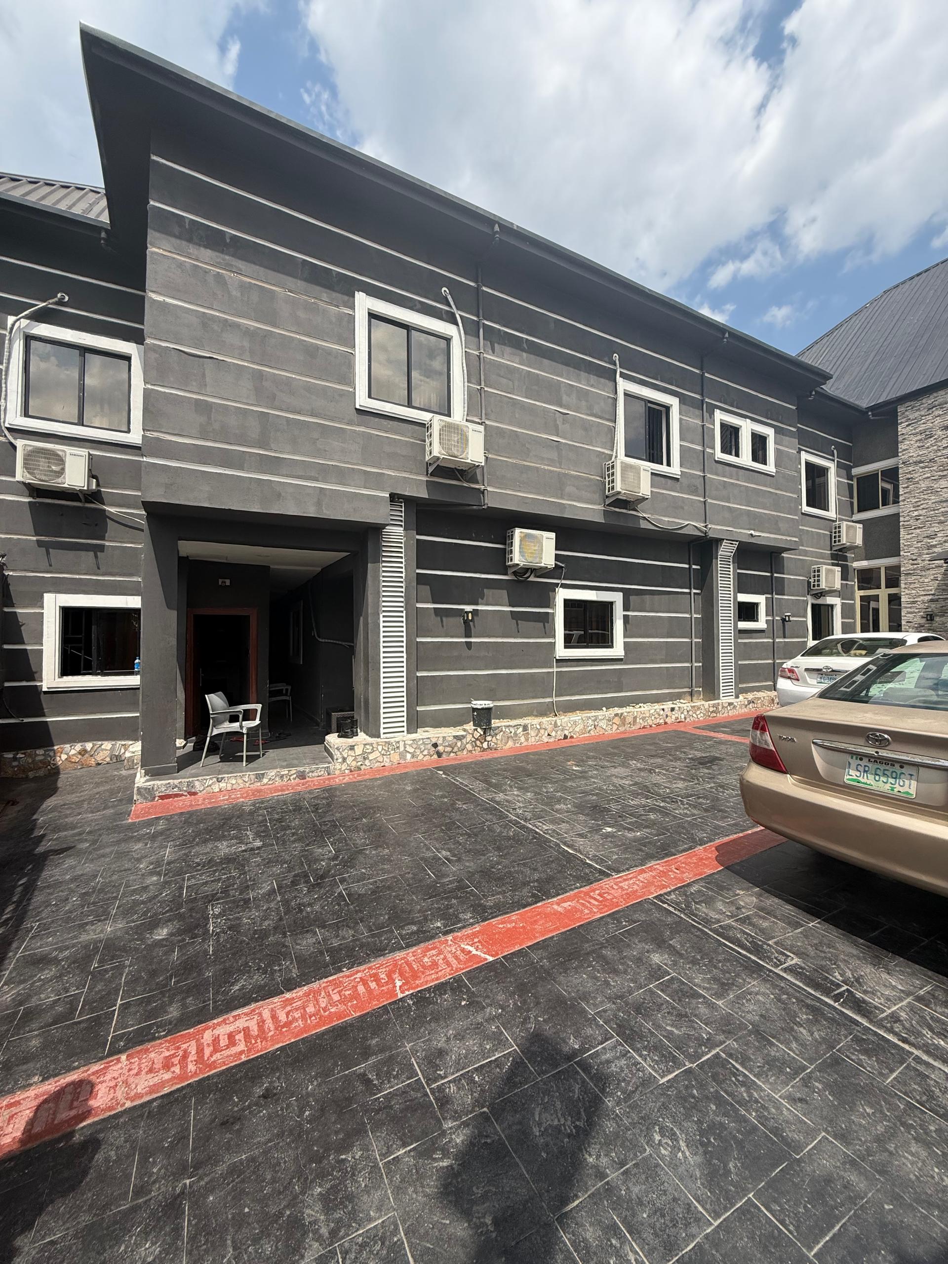 CHRISOLIX HOTEL