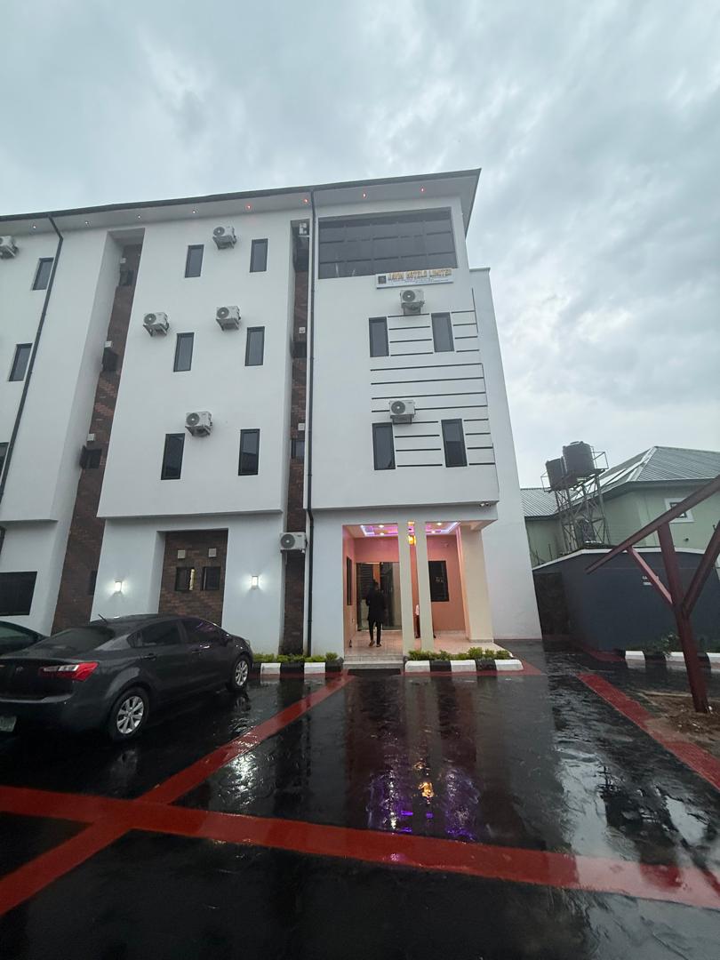 JAVIN HOTEL