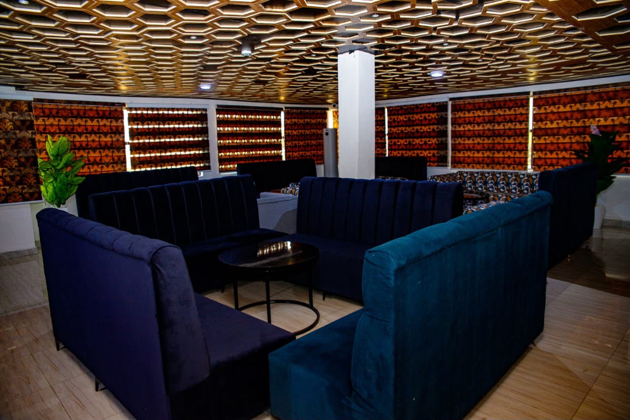 SURE POINT HOTEL AND APARTMENT