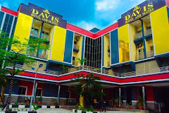 DAVIS HOTEL