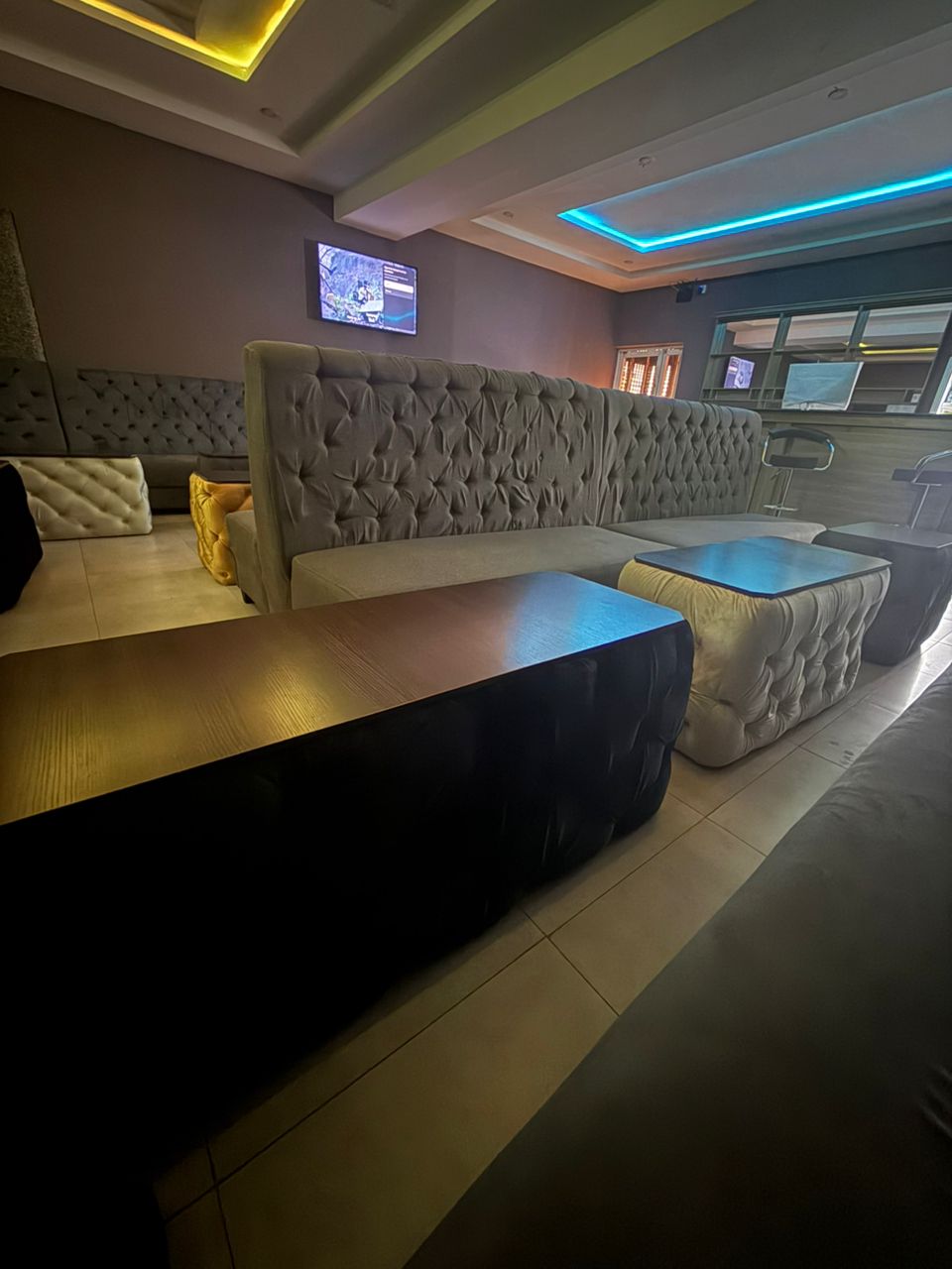 M3 HOTEL & SUITES