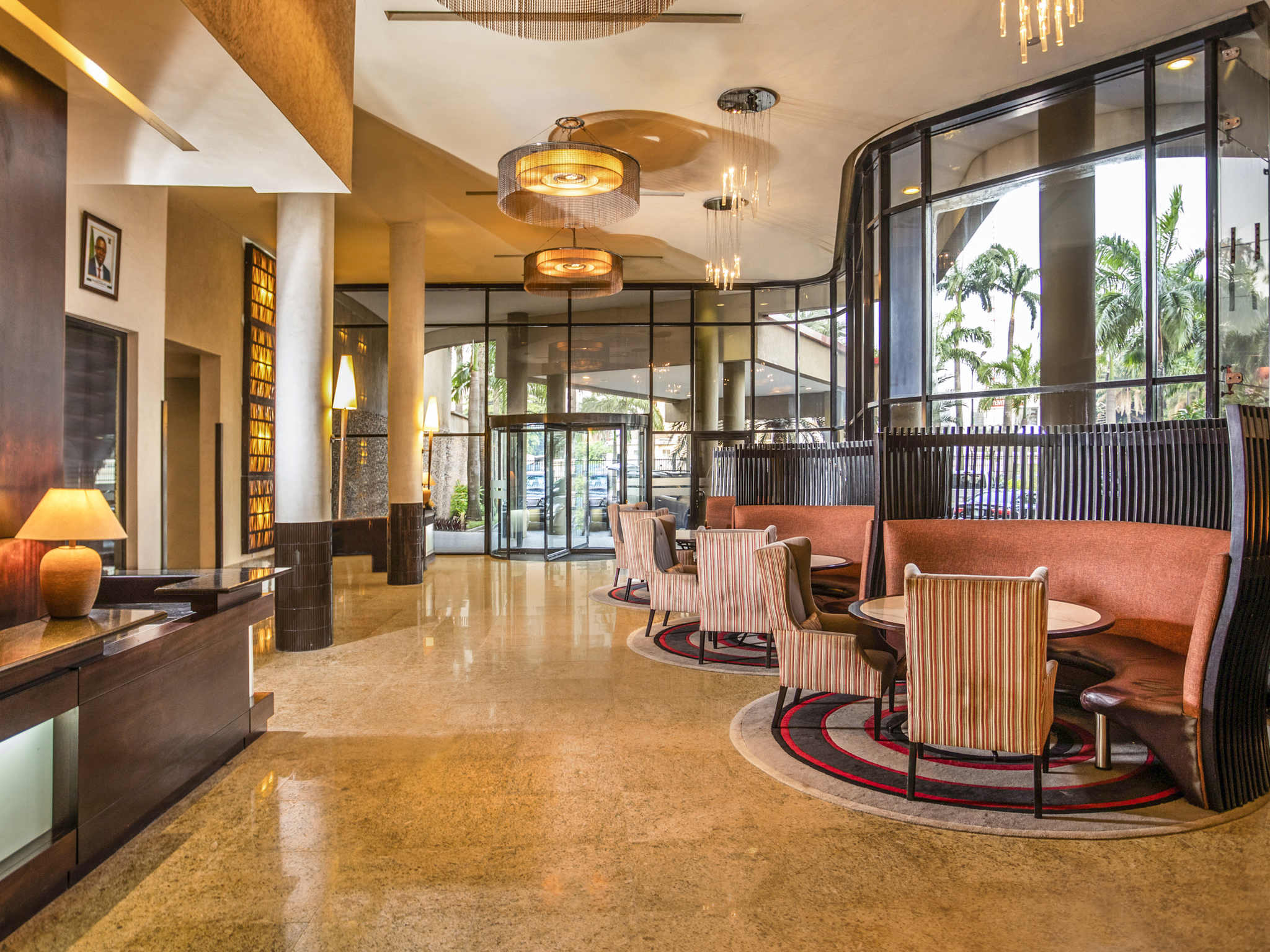 MovenPick Hotel