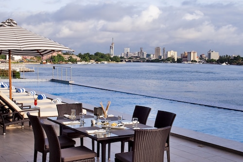 RADISSON BLU ANCHORAGE HOTEL