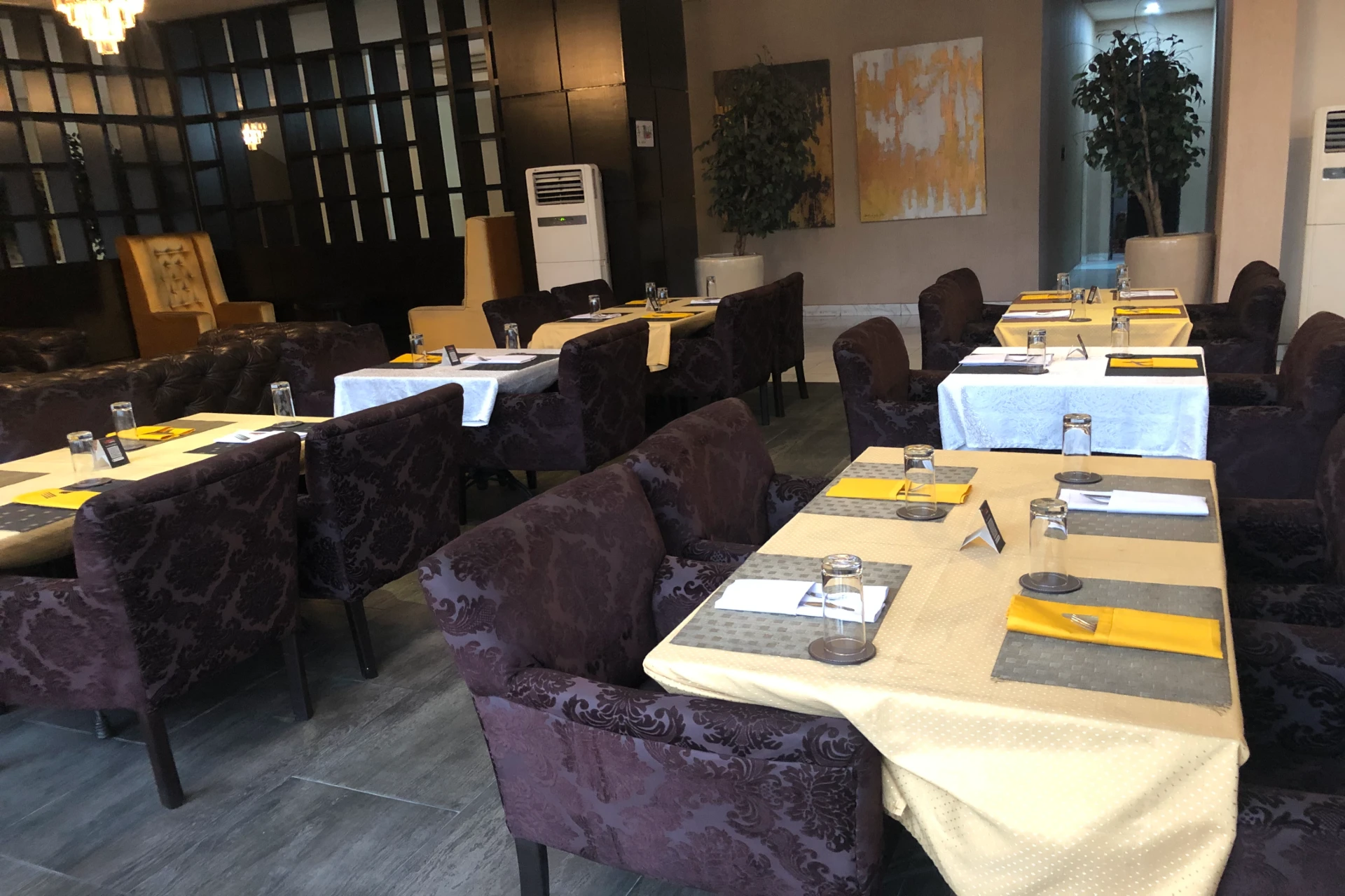 GENESIS REVENTON HOTEL