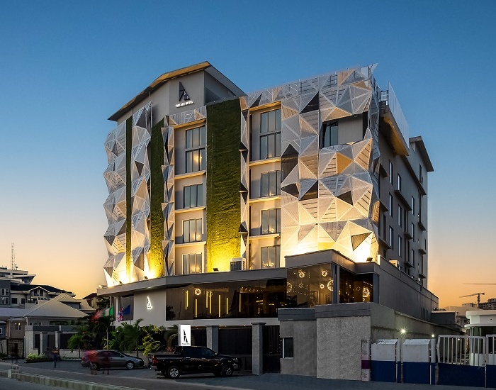 THE ART HOTEL