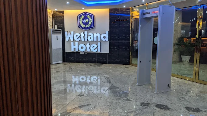 WETLAND HOTEL