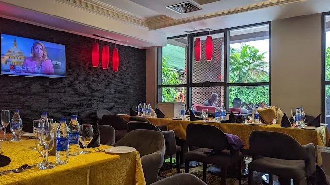 LILY GATE HOTEL