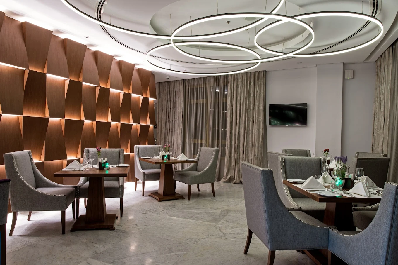 THE ENVOY HOTEL