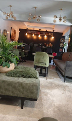 MELBROOKE PARK HOTEL