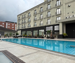 J'S SIGNATURE HOTEL