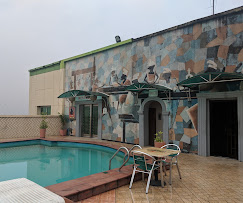 THE COLOSSUS HOTEL