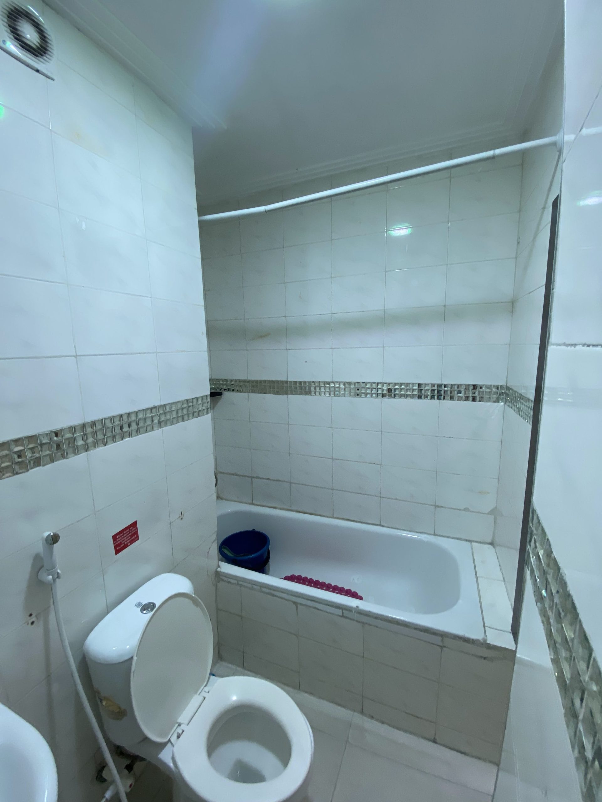 STANDARD SUITE