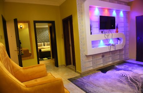AMBASSADORIAL SUITE