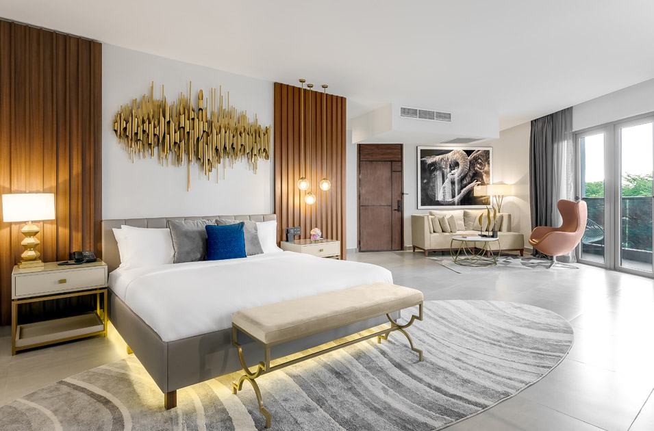 PRINCE SUITE